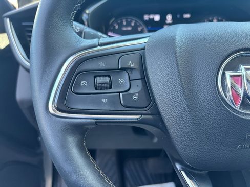 Used 2022 Buick Envision Avenir w/ Technology Package II AWD/4WD image 18