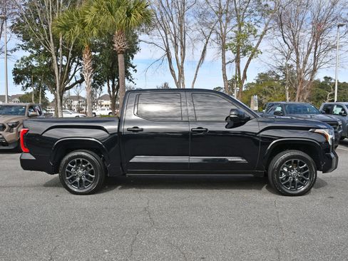 Used 2023 Toyota Tundra Platinum image 5