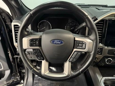 Used 2022 Ford F450 Platinum image 24