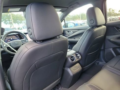 New 2026 Chevrolet Blazer EV LT image 10