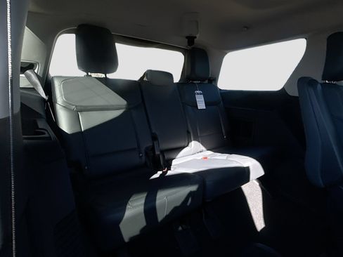 New 2026 Ford Expedition Active RWD image 35
