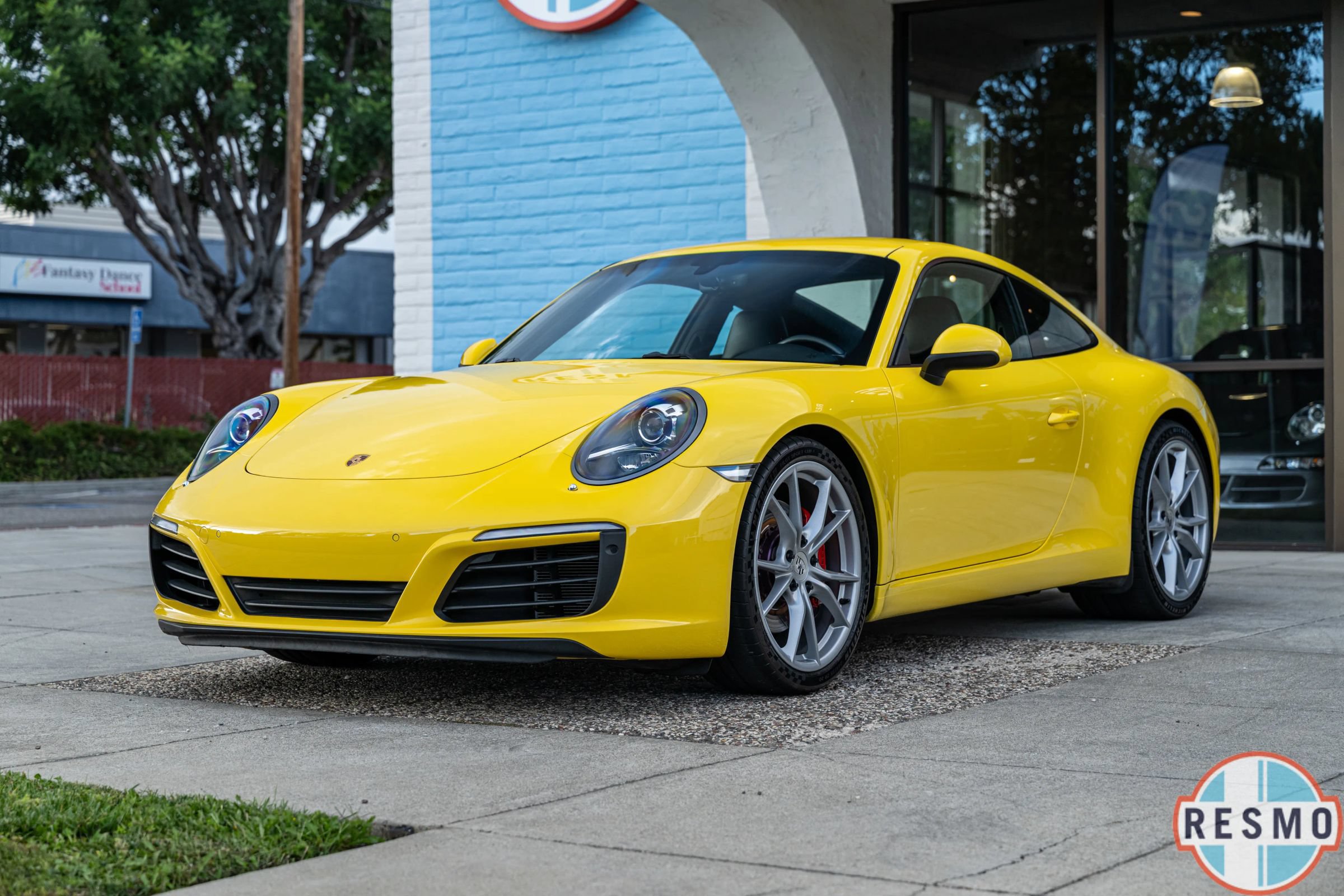 Used 2017 Porsche 911 Carrera S RWD image 3