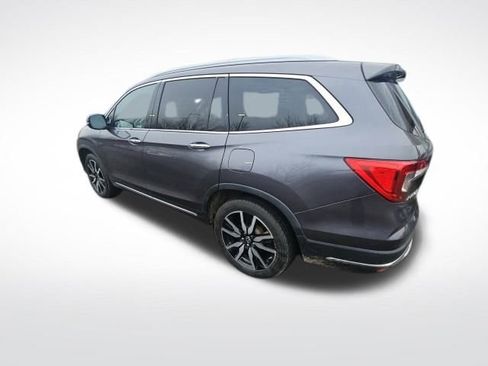 Used 2020 Honda Pilot Touring image 11