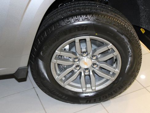 New 2026 Chevrolet Colorado LT image 47