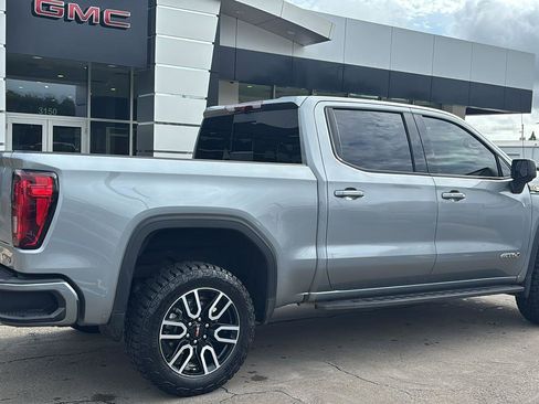 Certified 2025 GMC Sierra 1500 AT4 w/ AT4 Premium Package AWD/4WD image 8