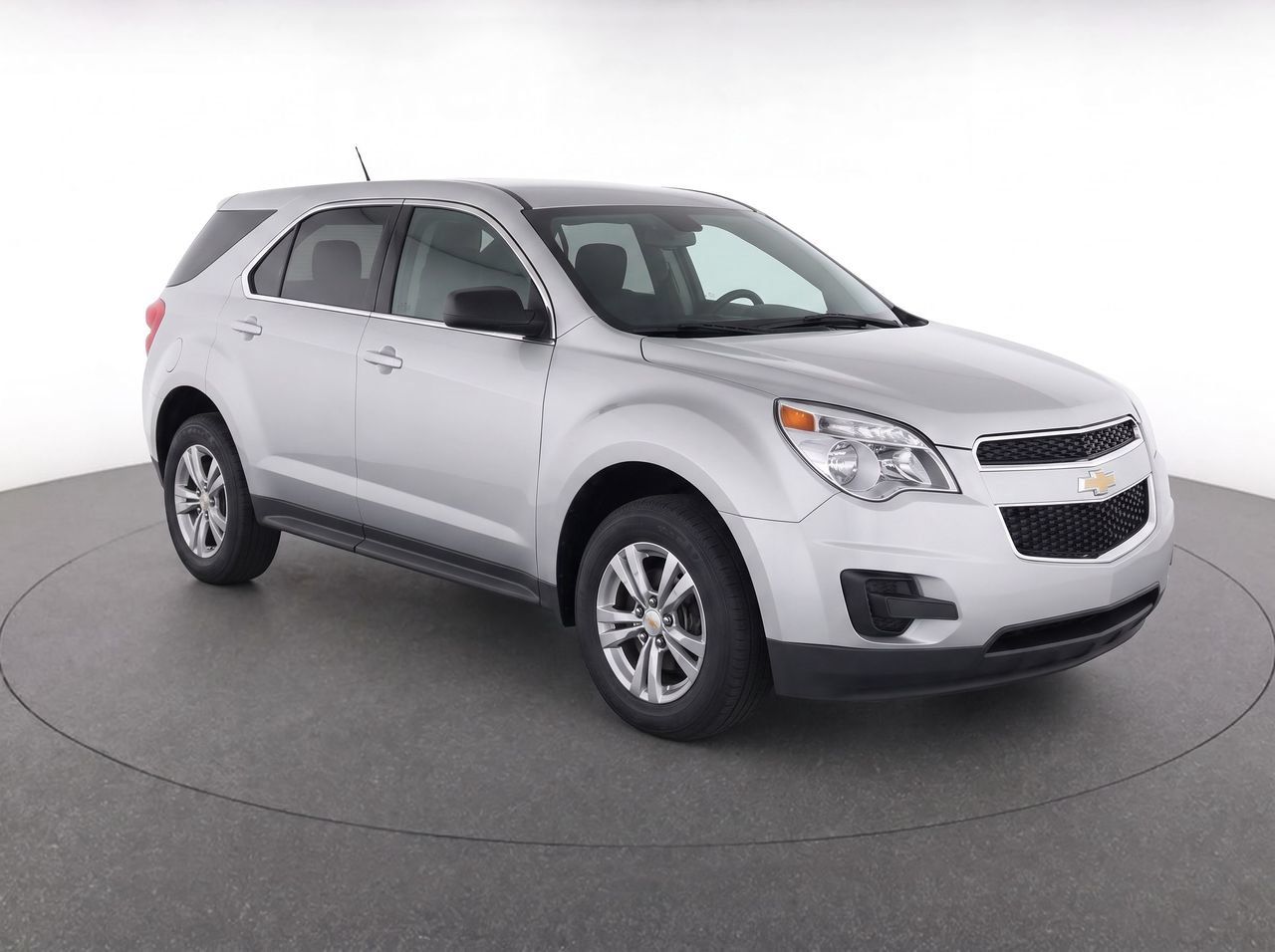 Used 2015 Chevrolet Equinox LS FWD image 2