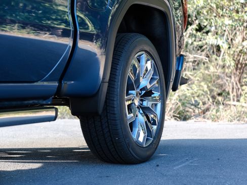 New 2026 GMC Sierra 1500 Denali w/ Denali Reserve Package image 10