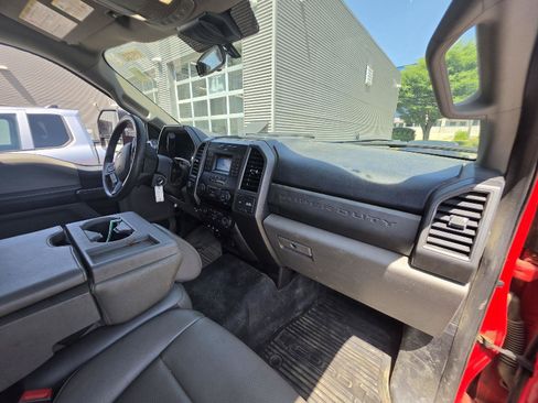 Used 2020 Ford F350 XL w/ Power Equipment Group AWD/4WD image 12