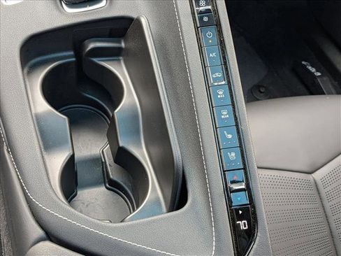 Used 2023 Chevrolet Corvette Stingray Preferred Cpe w/ Z51 Performance Package image 16