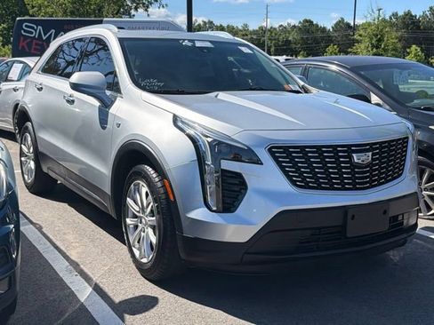 Used 2019 Cadillac XT4 Luxury FWD image 8