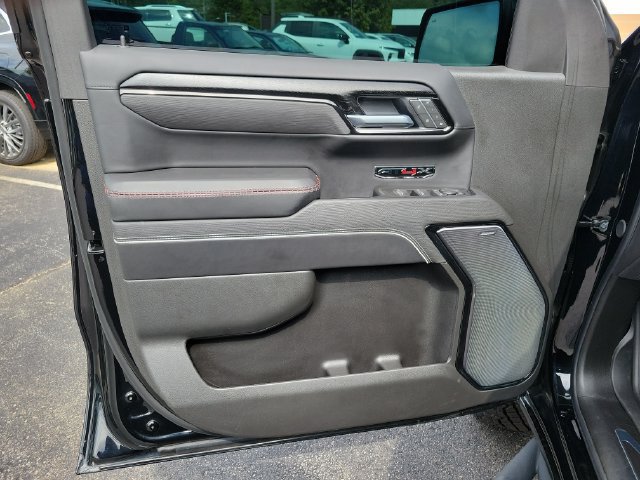 Used 2025 GMC Sierra 1500 AT4X AWD/4WD image 17