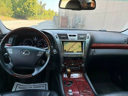 Used 2007 Lexus LS 460 RWD image 16