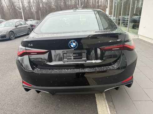Used 2025 BMW i4 xDrive40i w/ Premium Package image 8