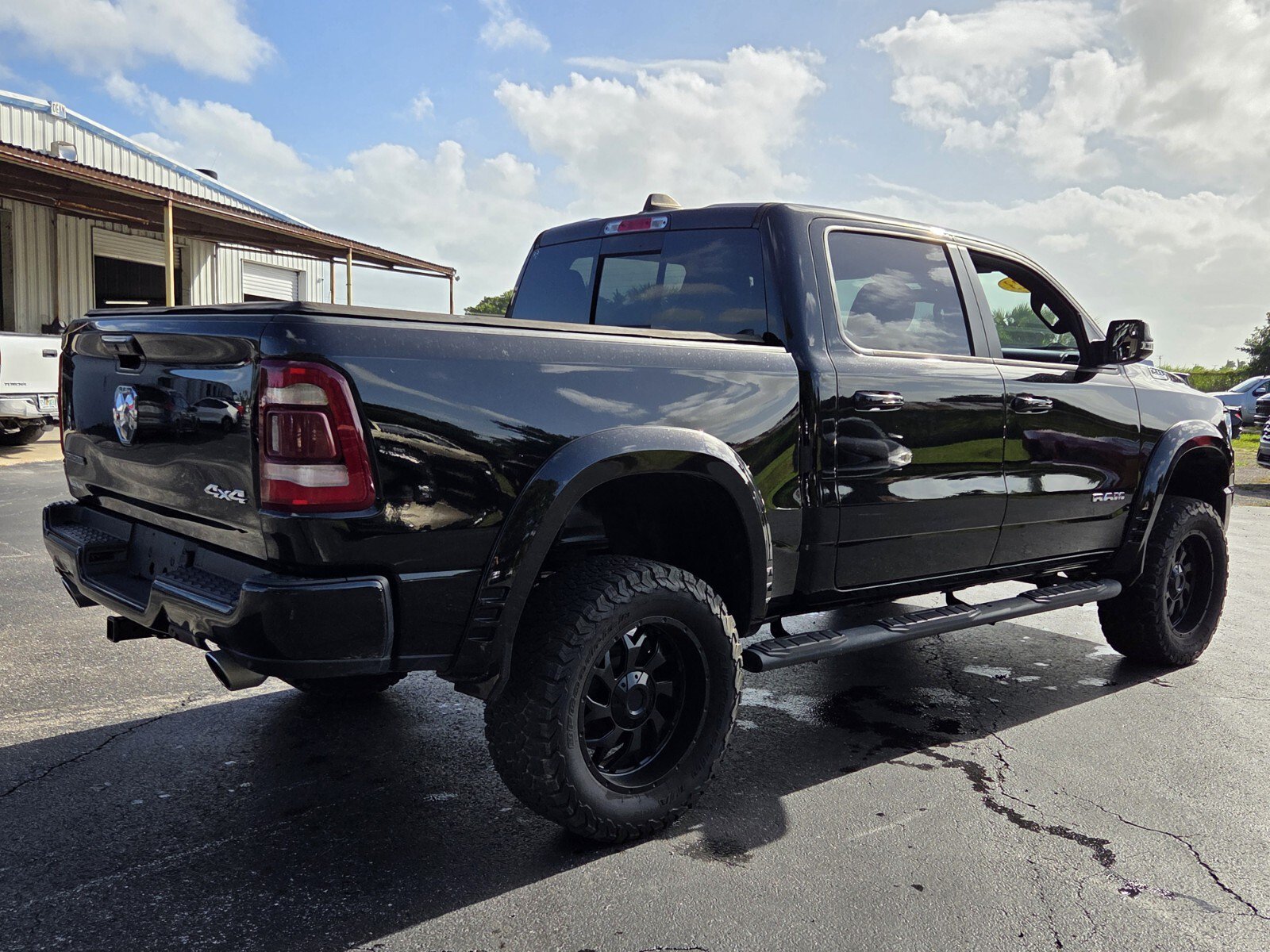 Used 2023 RAM 1500 Big Horn AWD/4WD image 5