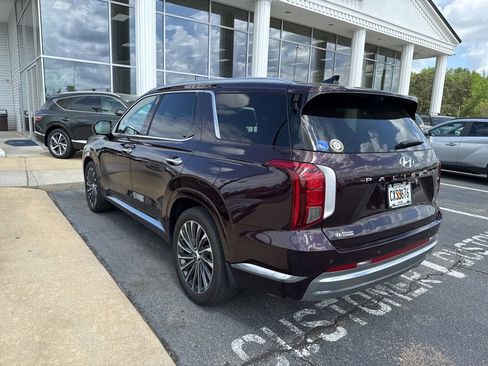 Used 2024 Hyundai Palisade Calligraphy image 6
