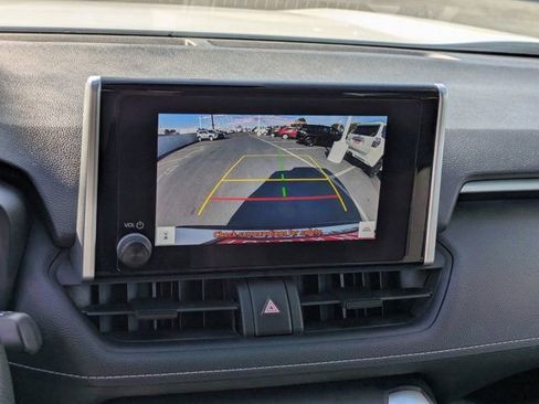 Used 2024 Toyota RAV4 LE image 22