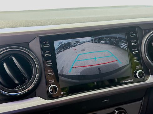 Used 2020 Toyota Tacoma SR5 image 14