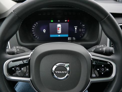 Certified 2023 Volvo XC90 T8 Ultimate AWD/4WD image 21