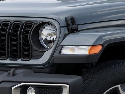 New 2025 Jeep Gladiator Sport w/ Premium Package image 12