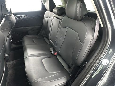 New 2026 Kia Sportage EX w/ EX Panoramic Sunroof Package image 12