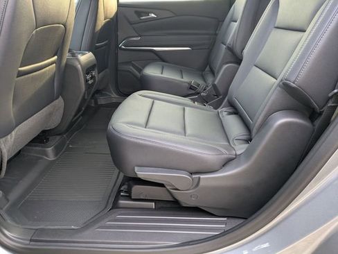 New 2026 Chevrolet Traverse LT w/ Midnight/Sport Edition image 28