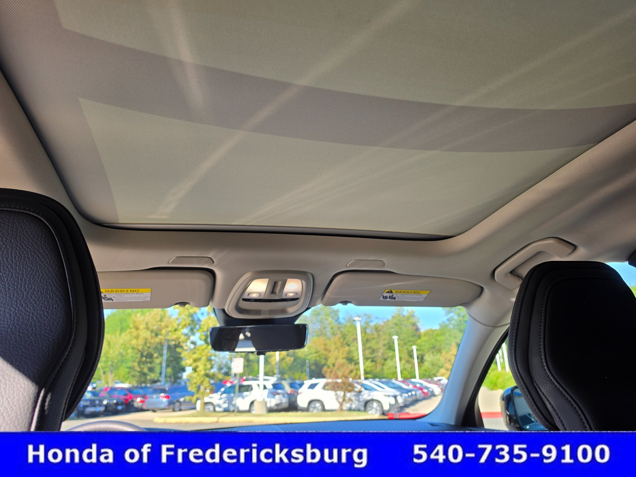 Used 2025 Volvo XC60 T8 Plus w/ Protection Package Premier AWD/4WD image 50