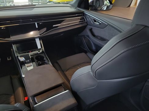 New 2026 Audi RS Q8 performance AWD/4WD image 22