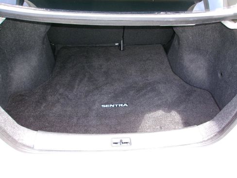 Used 2019 Nissan Sentra SV w/ Special Edition Package image 14