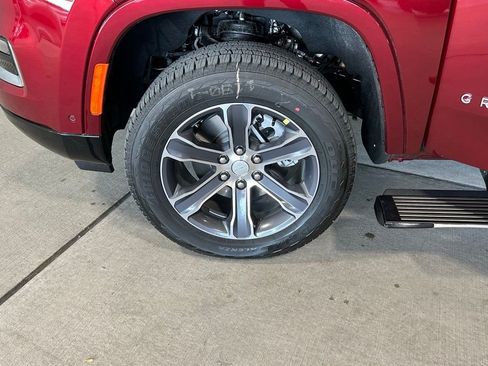 Used 2024 Jeep Grand Wagoneer Series I AWD/4WD image 22