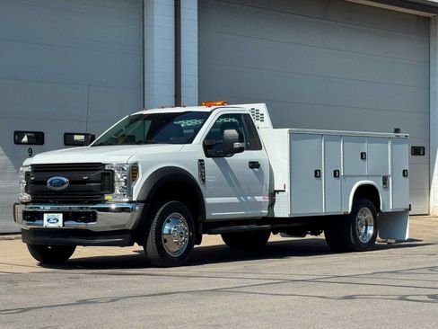 Used 2018 Ford F550 4x4 Regular Cab Super Duty image 1