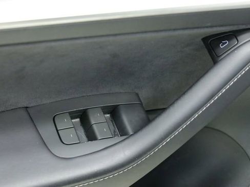 Used 2023 Tesla Model 3 Standard Range RWD image 26