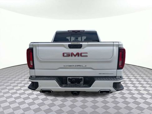 Used 2022 GMC Sierra 1500 Denali w/ Denali Reserve Package AWD/4WD image 4