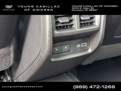 Certified 2020 Cadillac XT4 Premium Luxury w/ Cold Weather Package FWD image 27