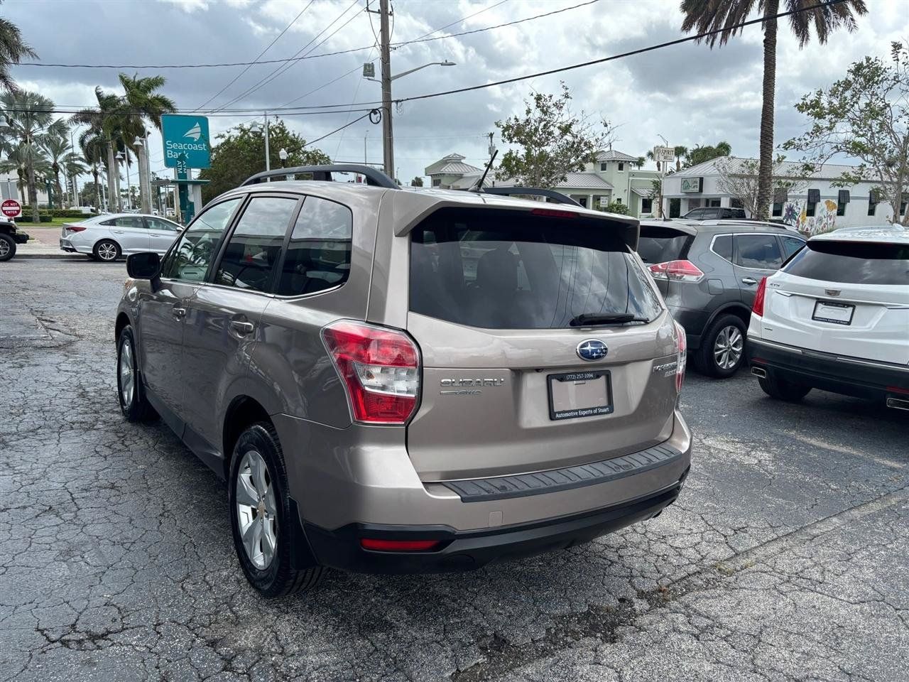 Used 2015 Subaru Forester 2.5i Limited AWD/4WD image 3