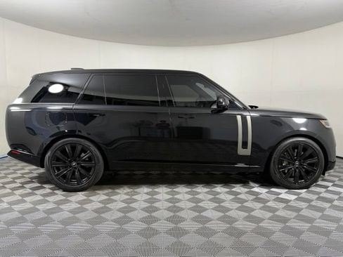 Used 2023 Land Rover Range Rover Long Wheelbase SE AWD/4WD image 9