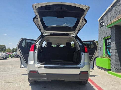 Used 2014 GMC Terrain SLE FWD image 26