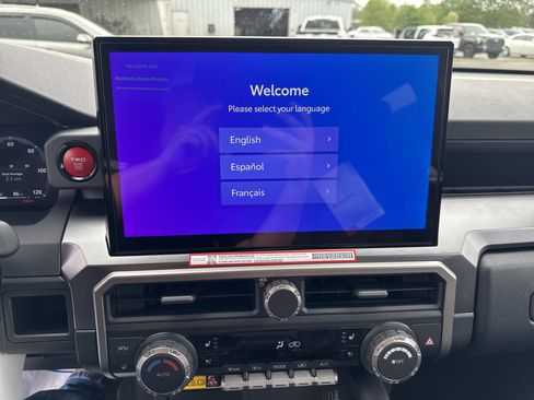 New 2025 Toyota 4Runner TRD Off-Road Premium image 18