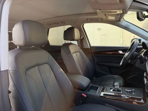 Used 2018 Audi Q5 2.0T Premium Plus w/ Premium Plus Package AWD/4WD image 15