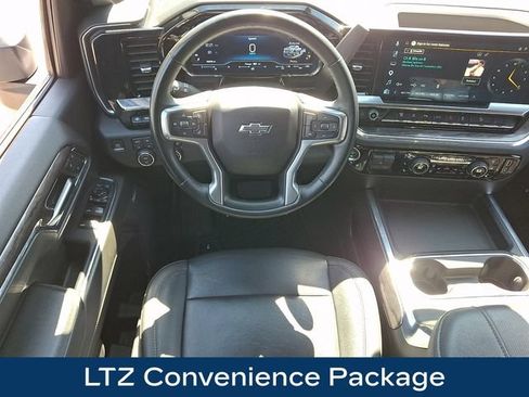 Used 2024 Chevrolet Silverado 2500 LTZ w/ LTZ Plus Package AWD/4WD image 3