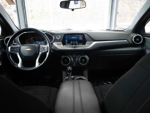 Used 2019 Chevrolet Blazer LT image 20