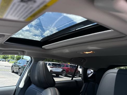 Certified 2025 Subaru Crosstrek 2.5i Limited w/ Crosstrek Mirror Package AWD/4WD image 10