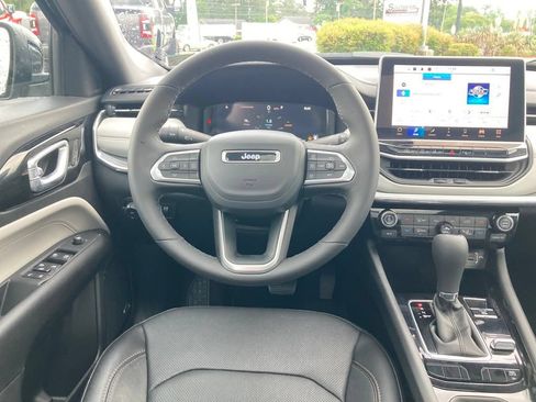 New 2024 Jeep Compass Limited w/ Elite Group AWD/4WD image 14