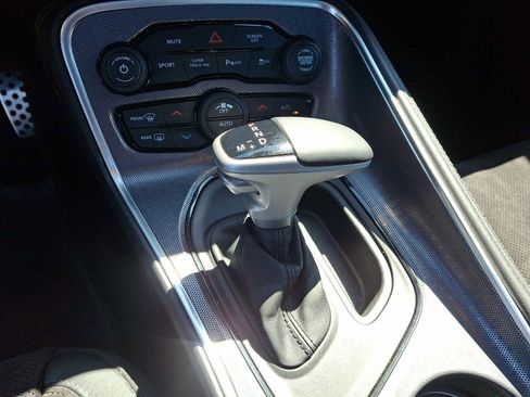 Used 2017 Dodge Challenger GT w/ Driver Convenience Group image 15