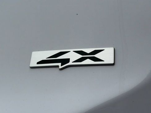 Used 2024 Kia Telluride SX Prestige AWD/4WD image 17