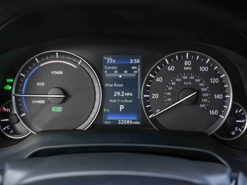 Used 2022 Lexus RX 450h AWD w/ Premium Package image 29