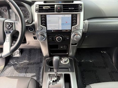 Used 2024 Toyota 4Runner SR5 Premium w/ Moonroof Package AWD/4WD image 14