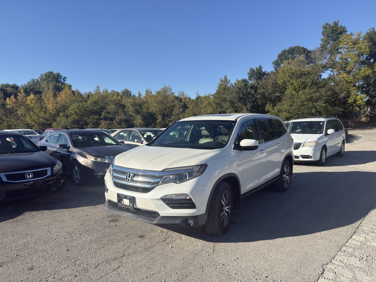 Used 2016 Honda Pilot EX-L image 2