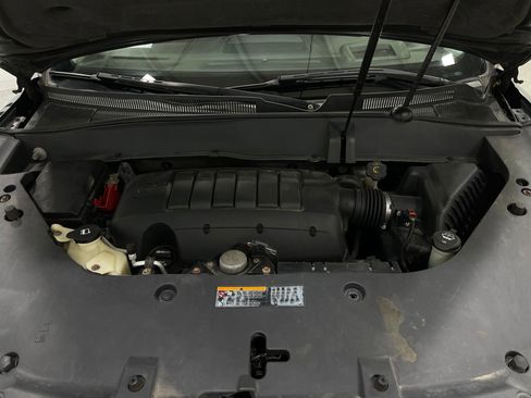 Used 2013 GMC Acadia Denali image 26