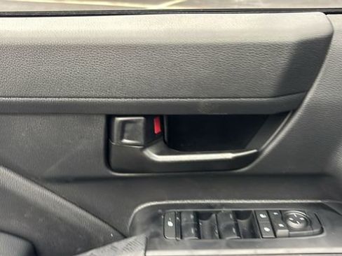 New 2026 Toyota Tacoma SR5 image 9