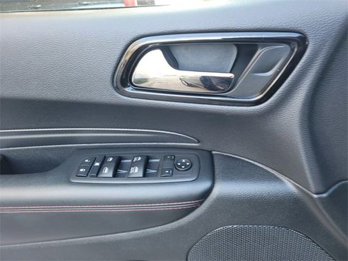 Used 2025 Dodge Durango GT image 22